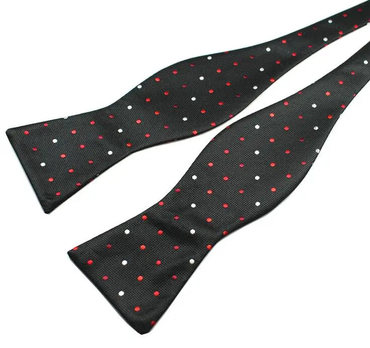 The Classic Knot Self-Tie Bowtie