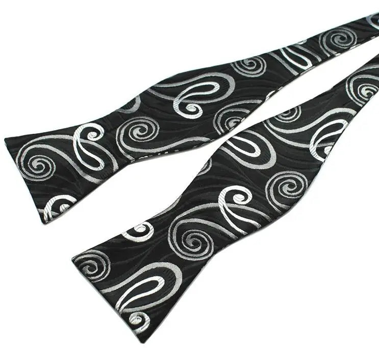 The Classic Knot Self-Tie Bowtie