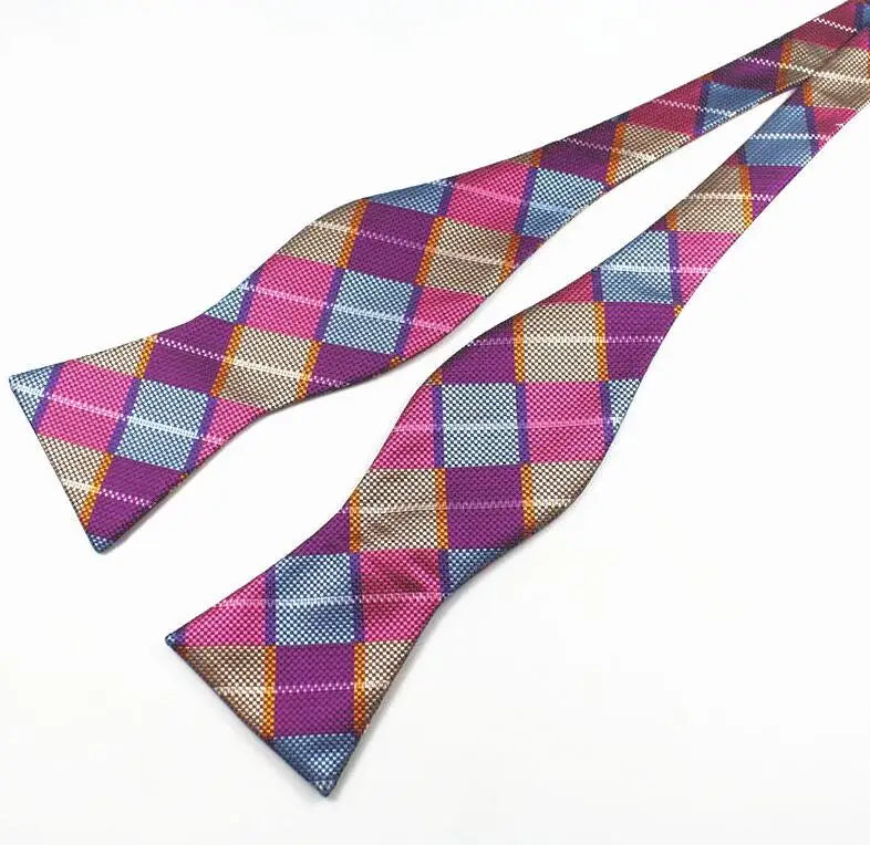 The Classic Knot Self-Tie Bowtie