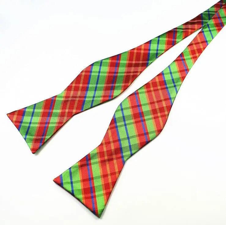 The Classic Knot Self-Tie Bowtie